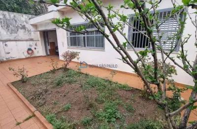 Casa térrea, cômodos grandes, quintal, espaço gourmet, edícula ,2 vagas! jardim da saúde