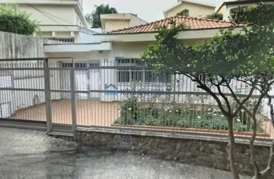 Casa térrea, cômodos grandes, quintal, espaço gourmet, edícula ,2 vagas! jardim da saúde
