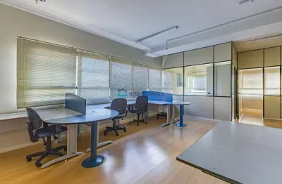 Sala comercial de 70mts ao lado do metrô conceição.