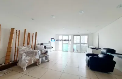 Casa comercial com 1 sala à venda na Rua Apeninos, --, Aclimação, São Paulo