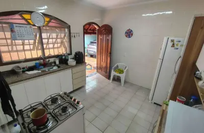 Casa com 2 quartos à venda na Rua Vanda de Souza Ramon, --, Vila Guarani, São Paulo