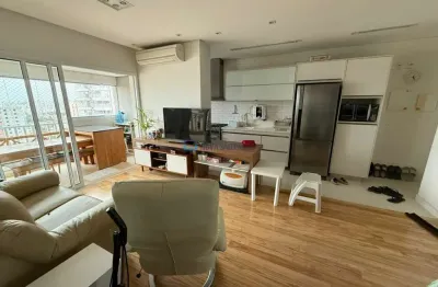 Apartamento 95m² à venda 3 quartos, varanda gourmet 2 vagas, depósito, aclimação