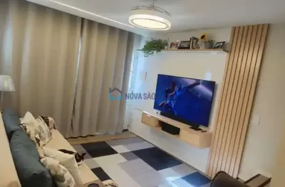 Sobrado em condomínio com 02 quartos localizado na região do Jabaquara.