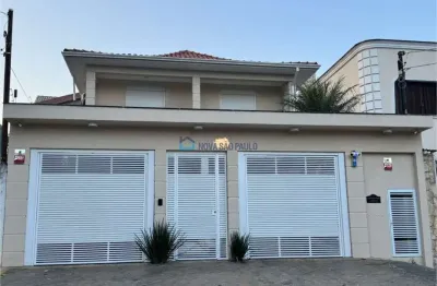 Casa com 3 quartos à venda na Rua Giovani Pattoli, --, Jardim Avelino, São Paulo