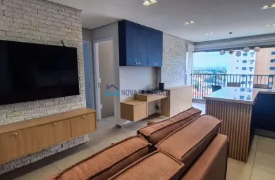 Apartamento 2 quartos com suíte e varanda fechada na vila da saúde