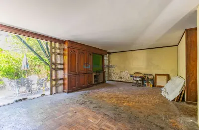 Venda sobrado moema - 350 m² - 04 quartos - 01 suíte - 05 vagas - próximo ao shopping ibirapuera