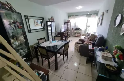 Sobrado em vila, cômodos grandes, 2 dts, edícula, 2 vagas ! 6 min a pé(550m) metrô saúde