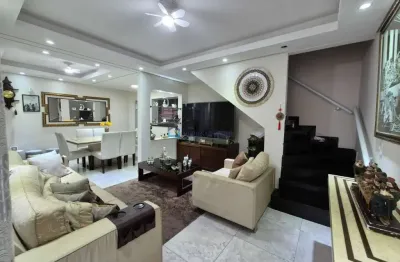 Casa com 5 quartos à venda na Rua Inajatuba, --, Vila Guarani, São Paulo