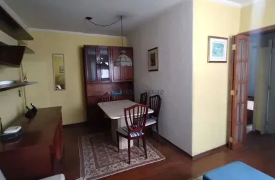 Apartamento de 60m² à venda, 2 dormitórios, 1 vaga, próximo ao metrô.