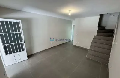 Casa com 2 quartos à venda na Rua Apeu, --, Vila Brasílio Machado, São Paulo
