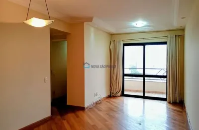 Apartamento à venda na vila mariana com 3 quartos e 2 vagas de garagem.