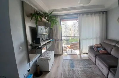 Apartamento com 3 quartos, 1 suíte e 1 vaga no bairro da saúde.