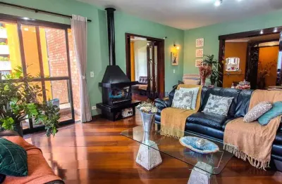 Apartamento 228m² na av. açoce com 3 suítes, 3 salas, 3 vagas + depósito.