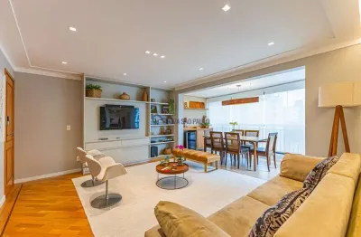 Apartamento à venda no jardim da saúde 2 vagas demarcadas, depósito, andar médio e excelente padrão