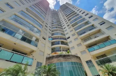 Apartamento ao lado do parque ibirapuera, sol da manhã, andar mediano com vaga de garagem!