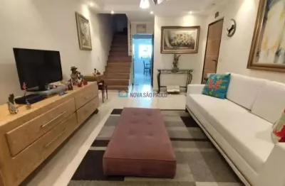 Casa a venda. 2 quartos sendo 2 suítes, area gourmet,edicula,2 vagas, jd. santta emilia.