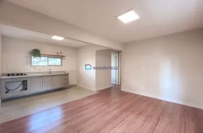 Apartamento reformado, 57m, 2 dormitorios, 1 vaga - Chácara  Inglesa