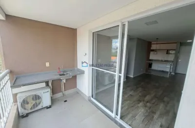 Apartamento 2 Quartos sendo 1 suíte com varanda gril e 1 vaga.