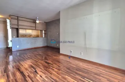 Apartamento de 3 dormitórios com 2 vagas na vila Mascote com sacada gourmet!