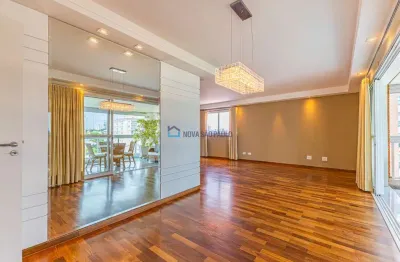 Apartamento com varanda gourmet à venda no Campo Belo|3 dormitórios|4 vagas