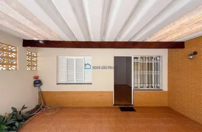 Casa térrea à venda com 3 dormitórios, 1 vaga no bairro Chácara Inglesa