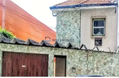 Sobrado 212m²  com 3 dormitórios sendo 1 suíte na vila monumento