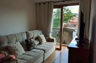 Apartamento em condomínio com um ótimo espaço interno