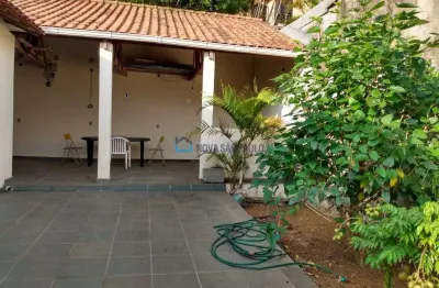 Casa grande (230m2) com canil, 3 suítes, 5 vagas - metrô jabaquara