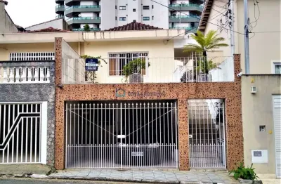 Casa térrea com 3 dormitórios, 1 suíte,  3 vagas a 300  metros metrô saúde