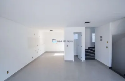 Casa em condomínio fechado com 2 quartos à venda na Rua Lomas Valentinas, --, Saúde, São Paulo