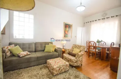 Residencial ou comercial! casa térrea, edícula, quintal, 2 vagas! 4 min(400m) a pé ao metrô saúde