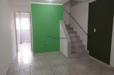 Sobrado próximo padaria trevo, igreja são josé, ceu, escolas, comércio, supermercados.