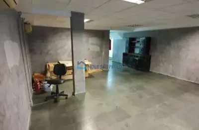 Casa comercial com 9 salas à venda na Avenida Moreira Guimarães, --, Indianópolis, São Paulo