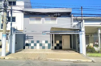 Casa comercial e residencial com 8 salas e 3 vagas, ao lado da estação saúde do metrô