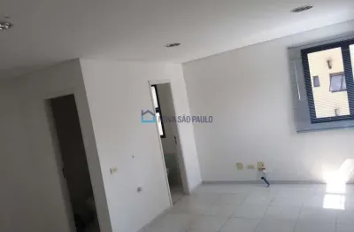 Casa comercial com 1 sala à venda na Avenida Fagundes Filho, --, Saúde, São Paulo