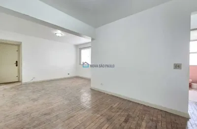 Apartamento com 2 quartos, sendo 1 suíte à venda  no campo belo.