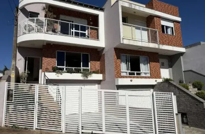 Casa 3 dormitórios à venda no bairro alto petrópolis com 172 m² de área privativa - 2 vagas de garagem