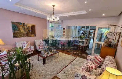 Casa 3 dormitórios à venda no bairro vila ipiranga com 290 m² de área privativa - 3 vagas de garagem