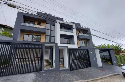Sobrado geminado no floresta com 3 quartos para venda, 169 m²