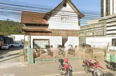 Terreno à venda no Centro, Joinville 