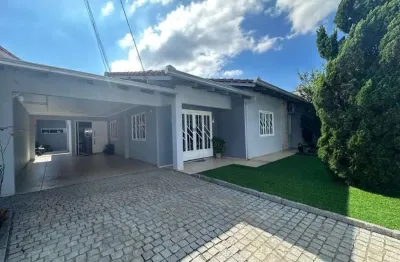 Casa com 3 quartos à venda no Iririú, Joinville 