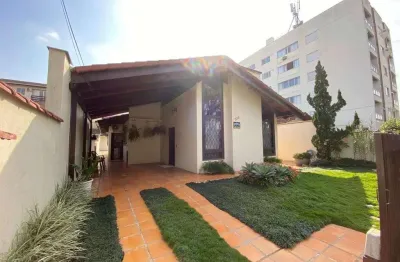 Casa com 3 quartos à venda no Bucarein, Joinville 