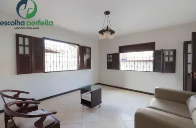 Casa térrea e 1 andar 4 quartos 3 suítes varanda 2 vagas