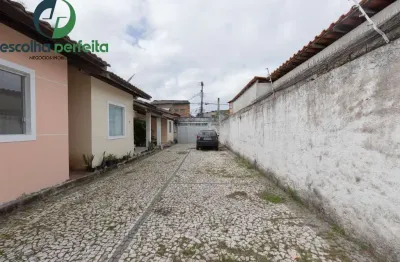 Casa em condomínio fechado com 2 quartos à venda na Rua Rodolfo B B Barros, 175, Ipitanga, Lauro de Freitas