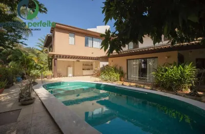 Casa duplex com anexo 6 suítes varanda quintal piscina 2 vagad