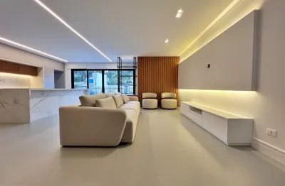 Tríplex a venda no bairro Aristocrata em São Jose dos Pinhais