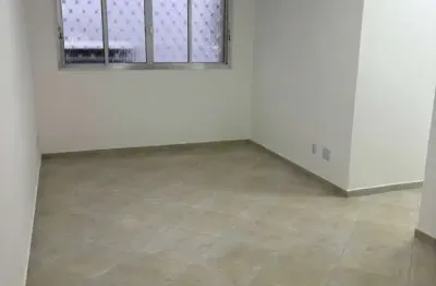 Apartamento à venda em santos-sp na vila mathias com 2 quartos, sala e banheiro - 70m² de área!