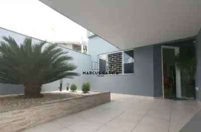 Casa à Venda no Jardim Belém – Região Norte de Londrina/PR | 2 Quartos | 70m² Construídos | 2 Vagas | Ar-Condicionado