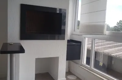 Apartamento em Região de Alto Padrão com uma excelente Posição Solar !