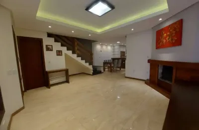 Casa com 3 quartos para alugar no Sarandi, Porto Alegre 
